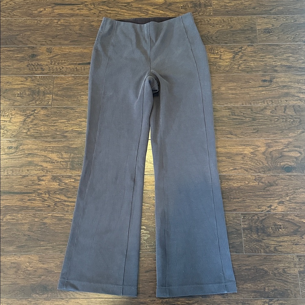Lululemon Espresso Ribbed Softream Ribbed flare - Picture 3 of 6